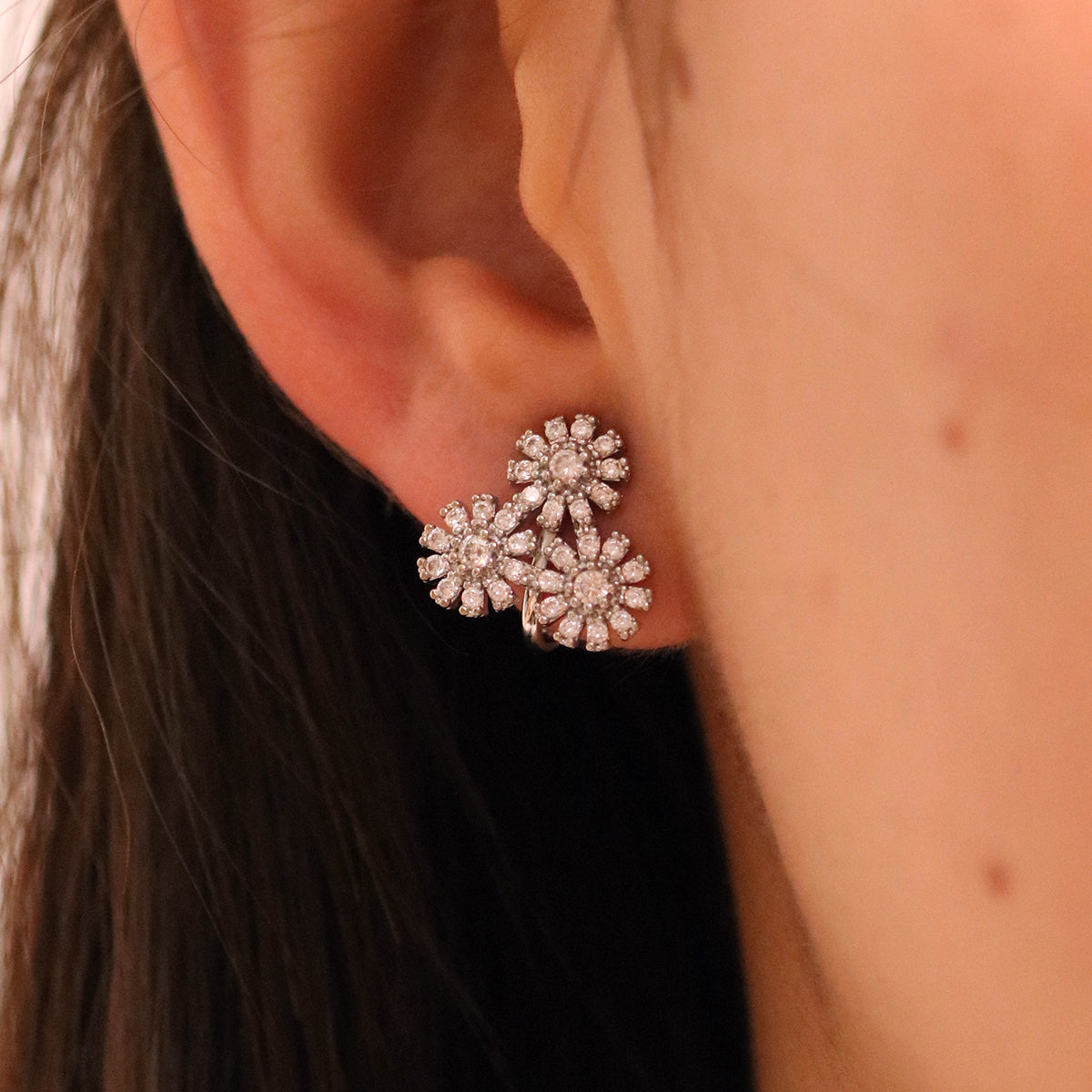 Triple Daisy Cubic Clip On Earrings-4